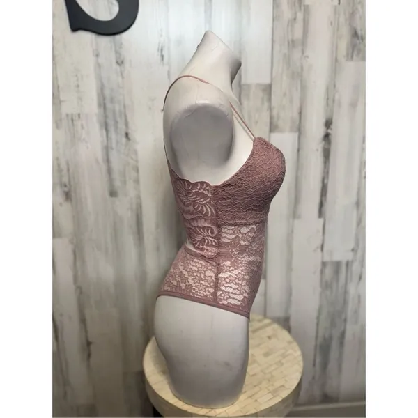 Windsor pink laced bodysuit - Image 7