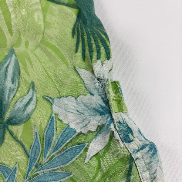 Tommy Bahama Shorts Womens 10 Green Silk Jacquard Floral Cargo Tropical Travel - Image 10