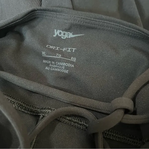 Nike yoga Romper Sz XL - Image 3