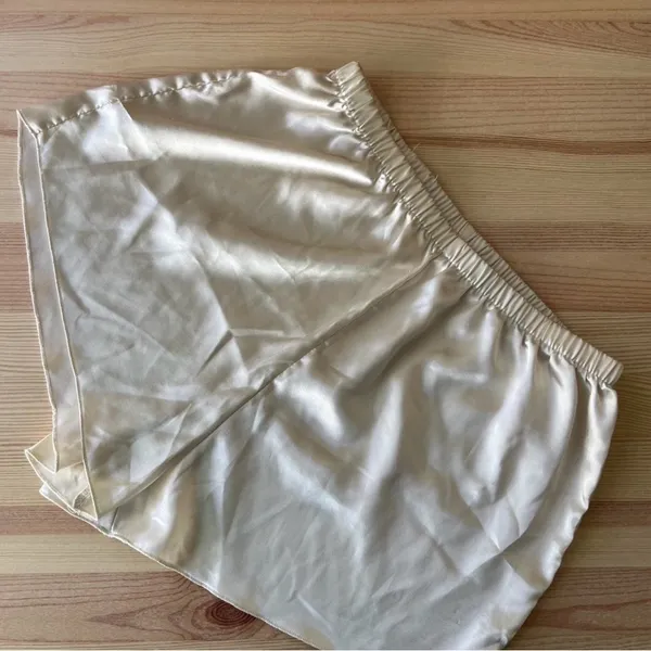 Luxurious Cream Satin Pajama Set - Image 2