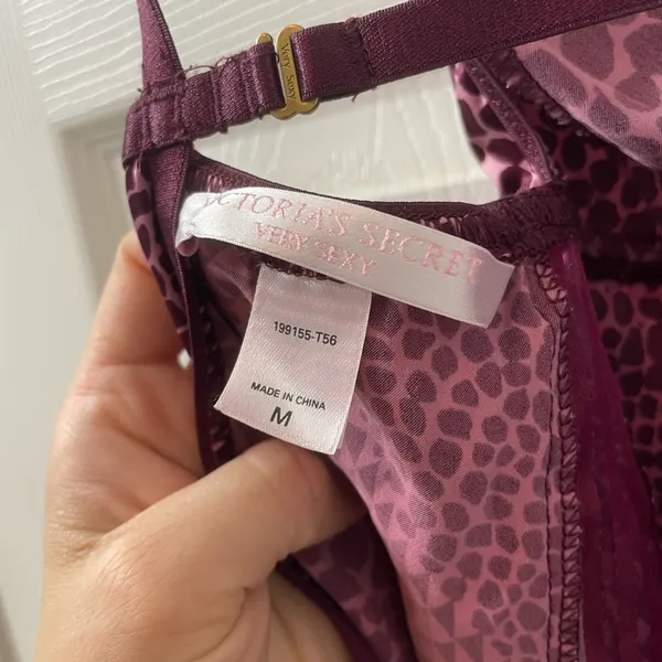 Victoria’s Secret Animal‎ Print Slip Dress size medium - Image 6