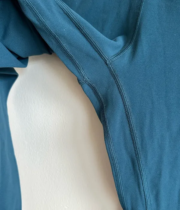 Lululemon Align Cropped Leggings Size 8  - Image 3