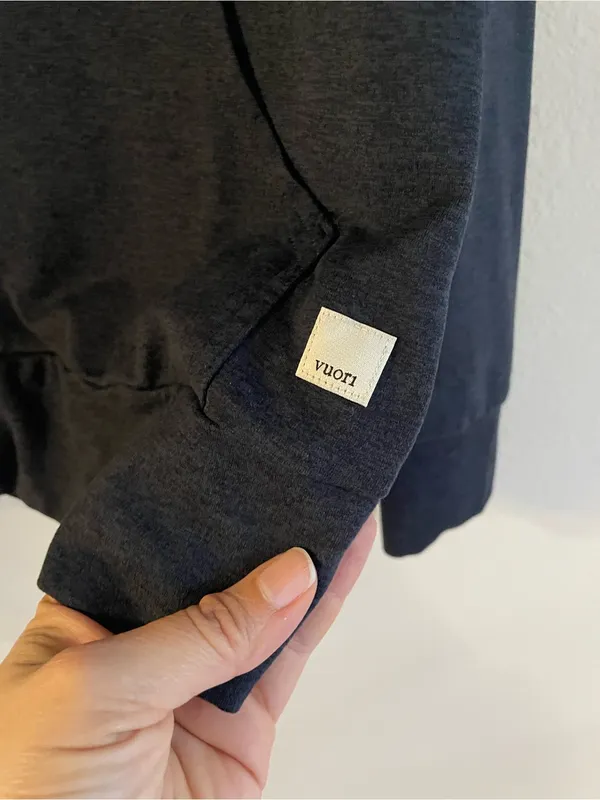Vuori Womens Shirt Halo Performance Hoodie 2.0 Midnight Heather Size Small - Image 4
