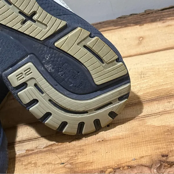 Brooks‎ Adrenaline GTS Athletic Shoes Size 11B A45 - Image 13