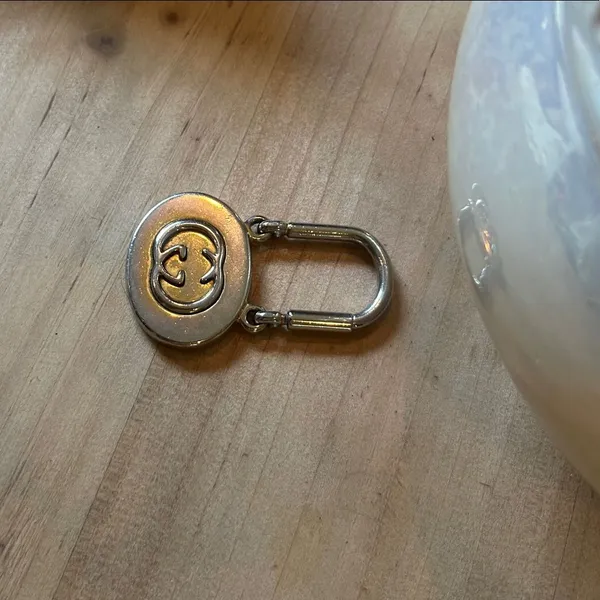 Gucci Interlocking GG Gold Keychain Key Ring Fob Logo Charm Authentic - Image 3