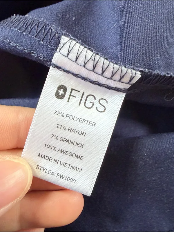 Figs Women’s Catarina Scrub Top V-Neck Shortsleeve in Navy S - Image 8