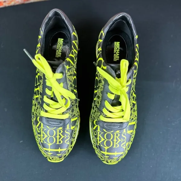 Michael Kors Neon Yellow and Black Trainers - size 9M - Image 5