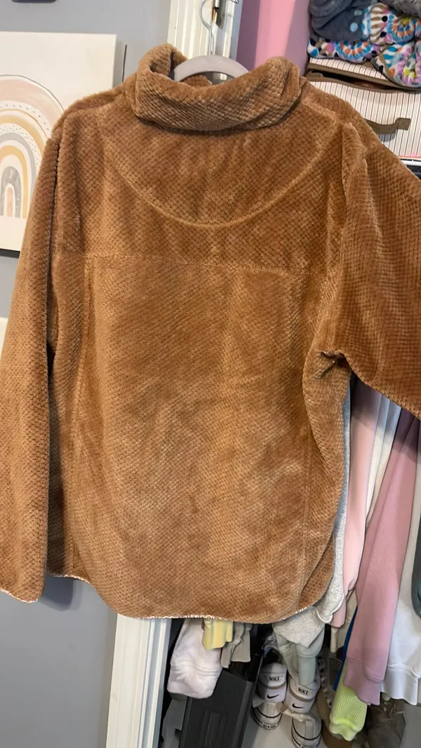 Simply Southern Pullover Fuzzy Fleece - Image 4