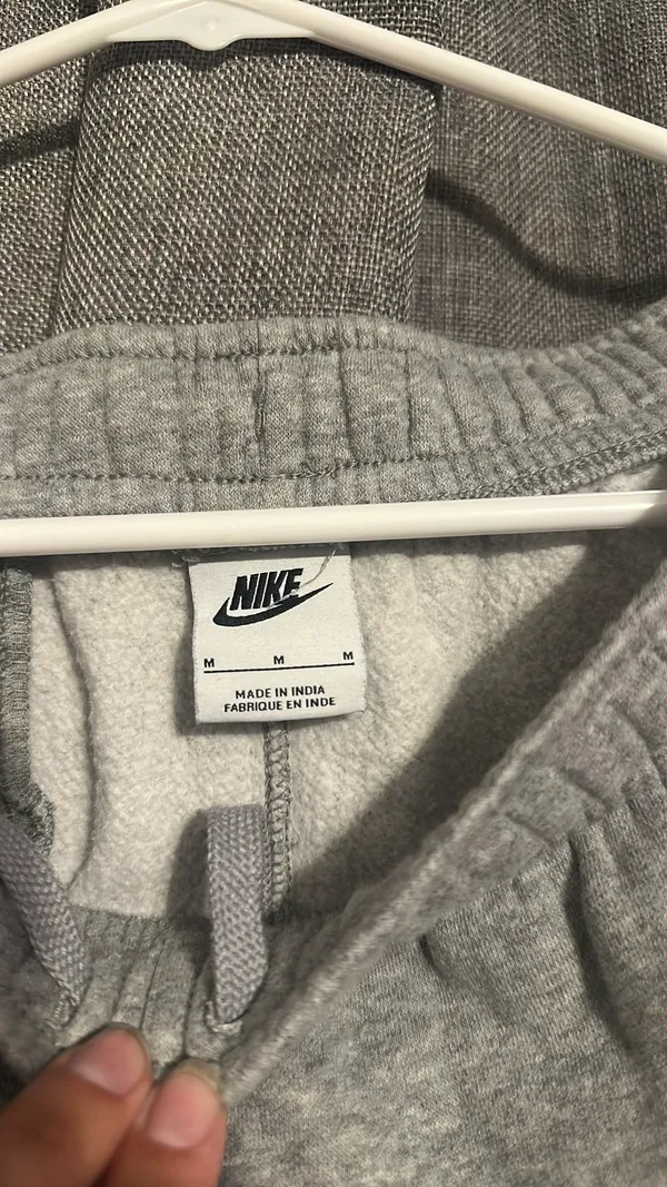 Men’s Nike Joggers - Image 3