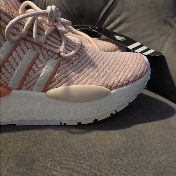 Adidas Peach and White Striped Sneakers - Image 8