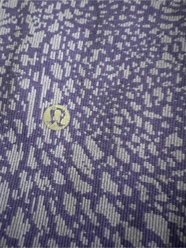 Lululemon sculpt purple biker yoga running shorts - Image 3
