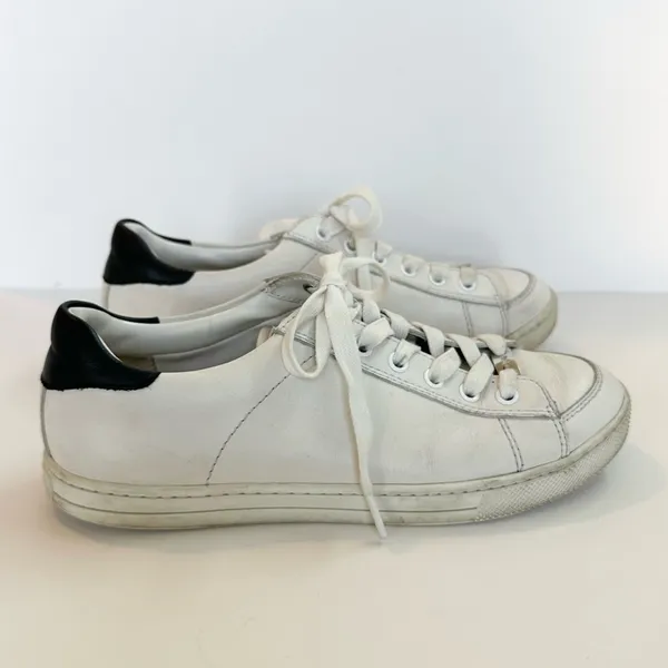 Coach Porter Lace Up Sneakers in White & Navy - Image 3