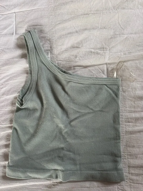 Dry Goods Tank Crop - Image 2