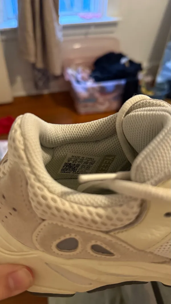 Yeezy Boost 700 Analog - Image 6