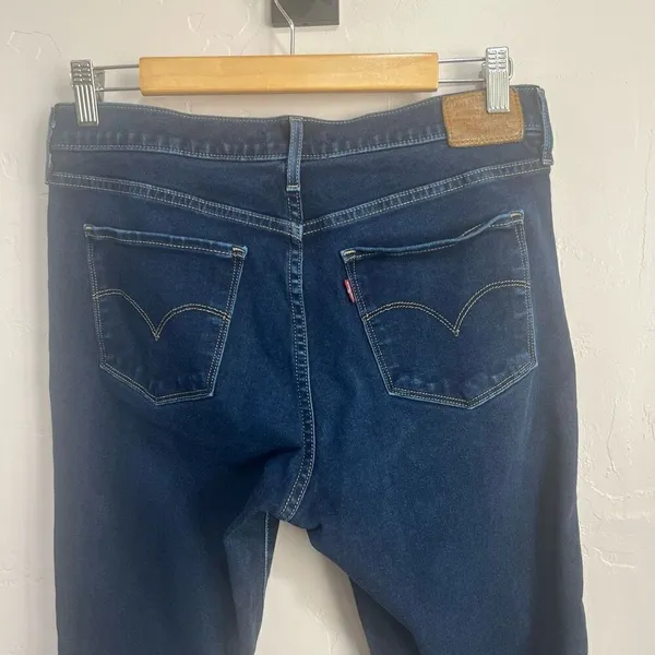 Levi's 311 Shaping Skinny Women's Jeans - Image 5