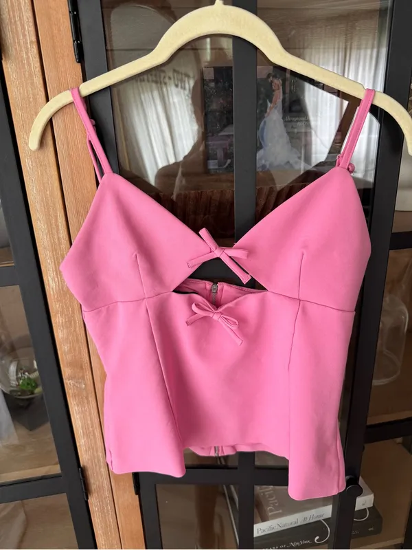 Zara bows top cutout stretch fuchsia barbiecore sleeves vneck bubblegum tank - Image 6