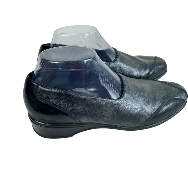 Munro Walking Wedge Black Pebbled & Patent Leather Slip On Low Heeled‎ Size 9 - Image 4