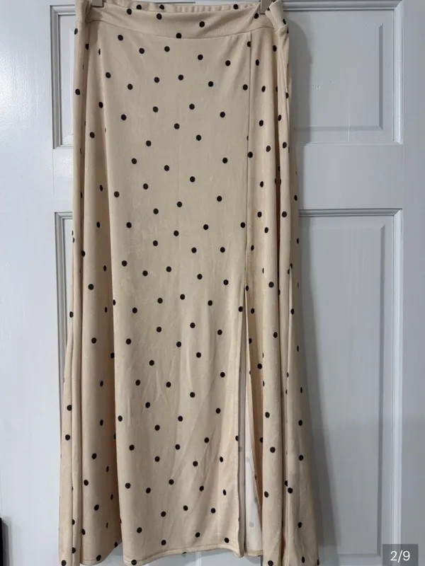 SINSAY Maxi Polka Dot Champagne Skirt With Sleet Size XL - Image 2