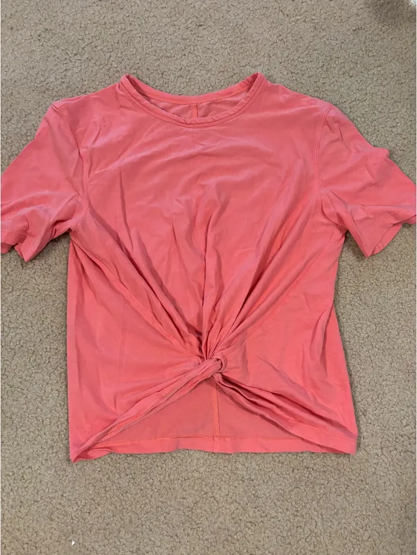 Lululemon Crescent T-Shirt Raspberry Cream - Image 2