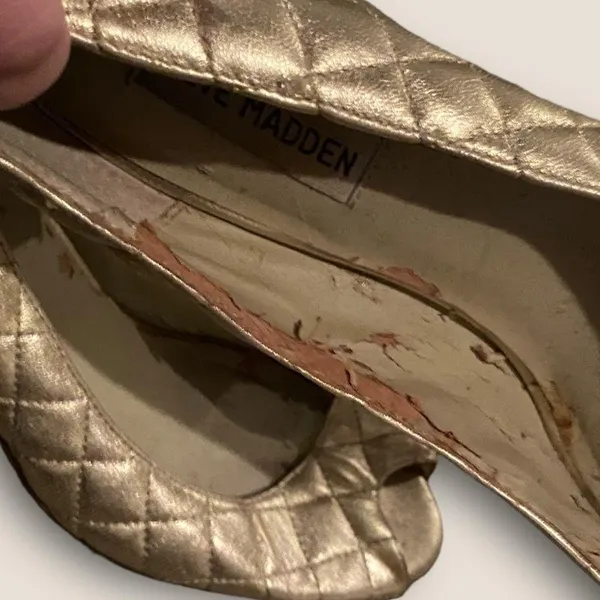 Steve Madden Open Toe Heels Gold 6.5 - Image 6