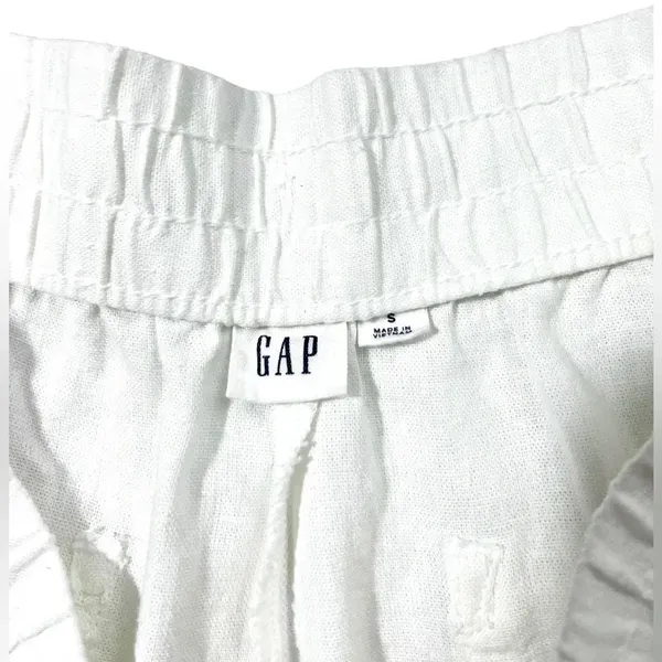 GAP Linen Blend White Pull On Drawstring Shorts - Image 4