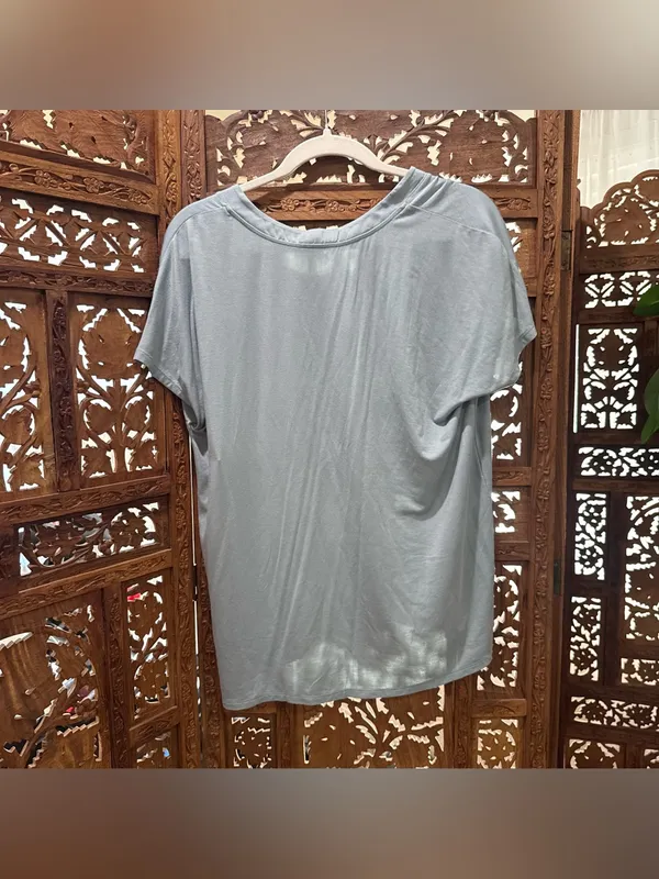 NWT barefoot dreams modal shirt - Image 6