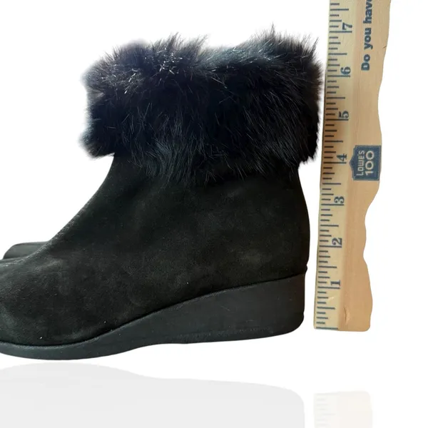 La Canadienne Black Suede Leather Real Fur Trim Wedge‎ Boots Size 6 $685 Canada - Image 8