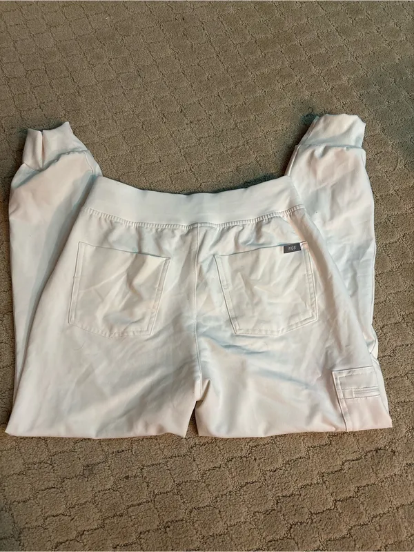 Figs women’s Zamora high waisted jogger pant 3.0 size small petite NWT - Image 6