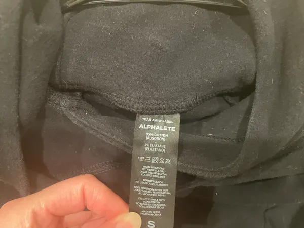 Alphalete Cropped Hoodie - Image 3
