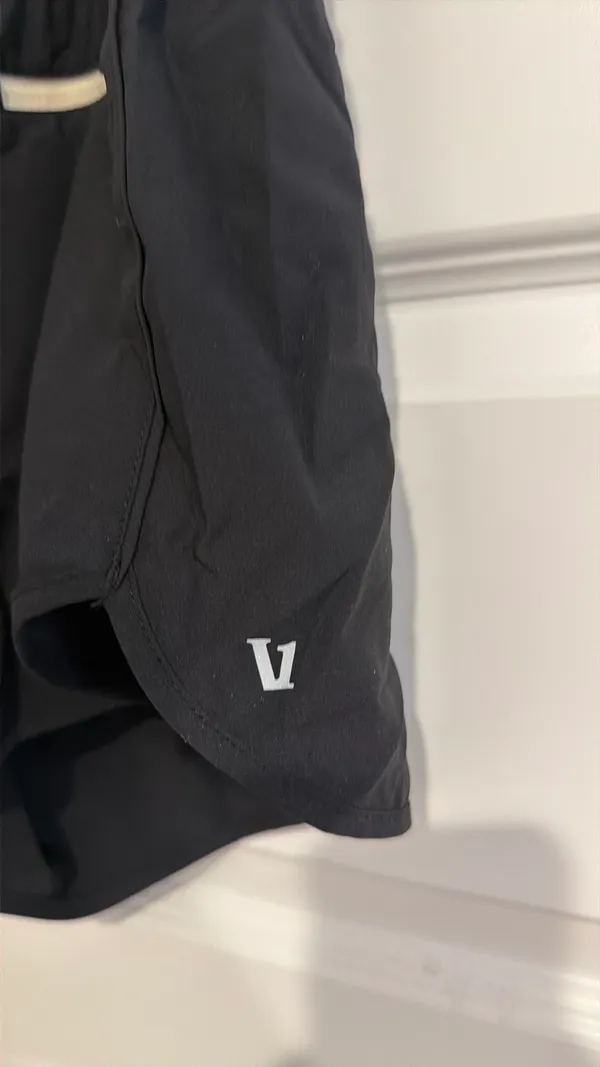 Vuori Shorts Women’s - Image 3