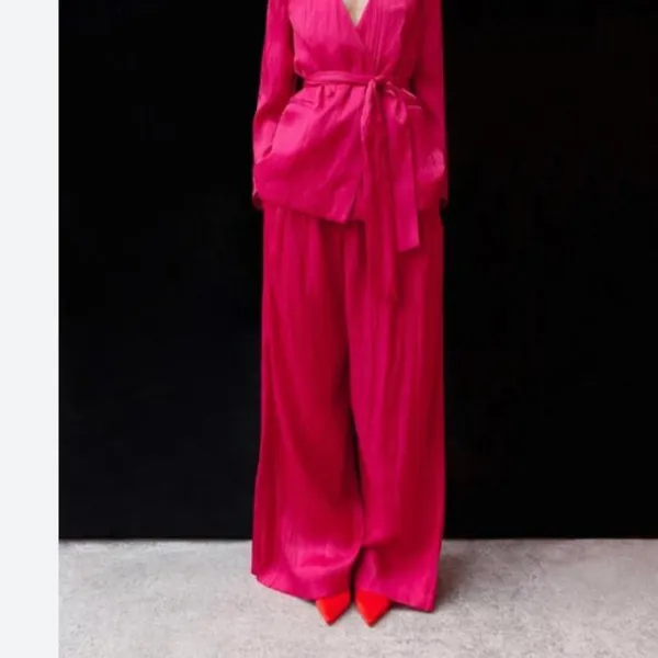 NWT ZARA Satin Effect Shiny Wide Leg Fuchsia Pant Bloggers Fave XS - Image 2