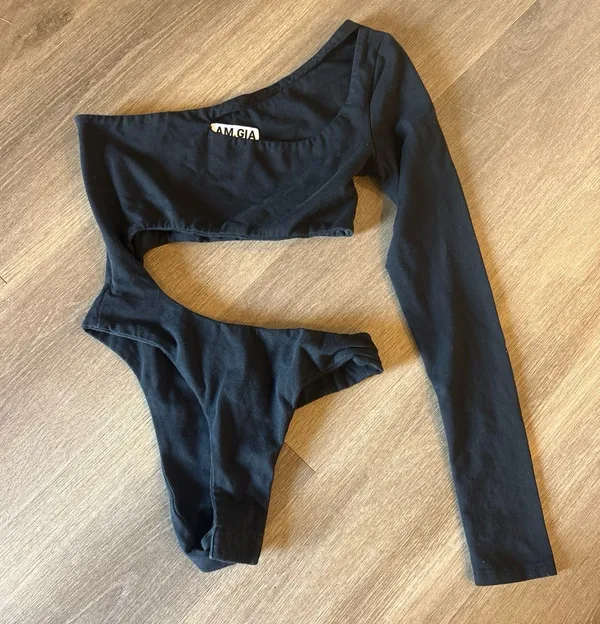 I.AM.GIA Bodysuit Cut-Out - Image 3
