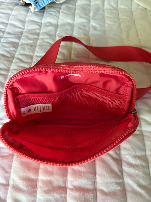 Lululemon belt bag - coral - Image 3