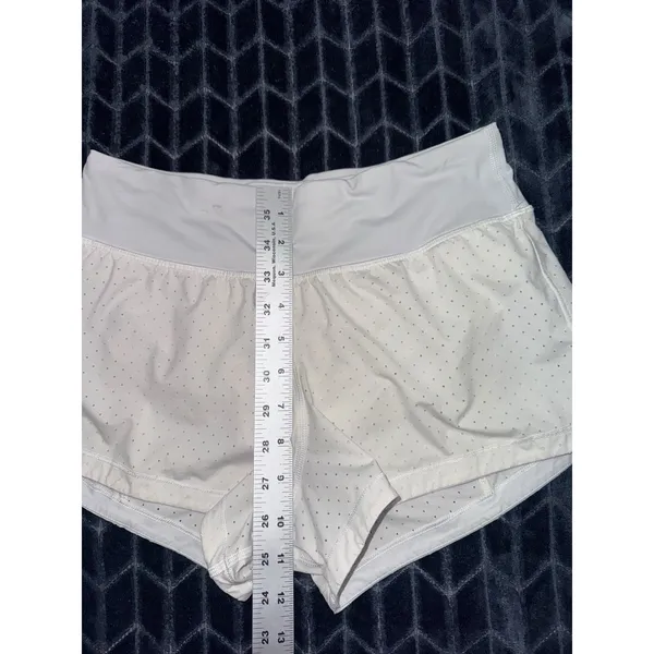 LULULEMON Women's Speed Up Shorts White stretch Size 4 - Image 7