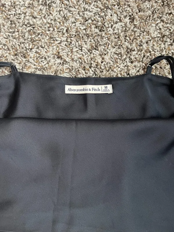 Abercrombie and Fitch Black Slip Dress with Cowl Neckline Sz Medium - Image 4
