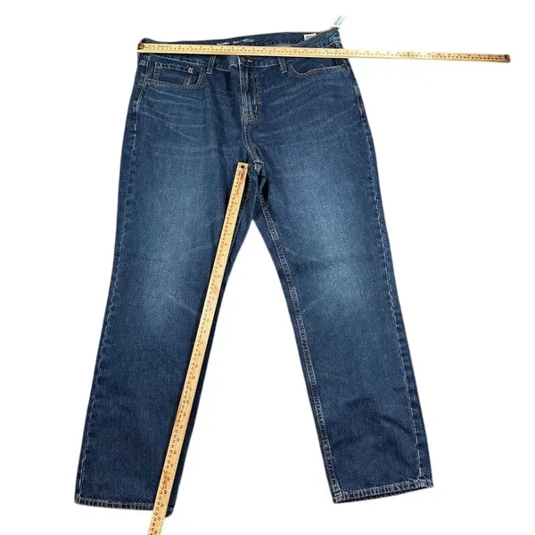 Classic Medium Wash Straight‎ Leg Denim Jeans Casual Everyday Wear size 40x32 - Image 4
