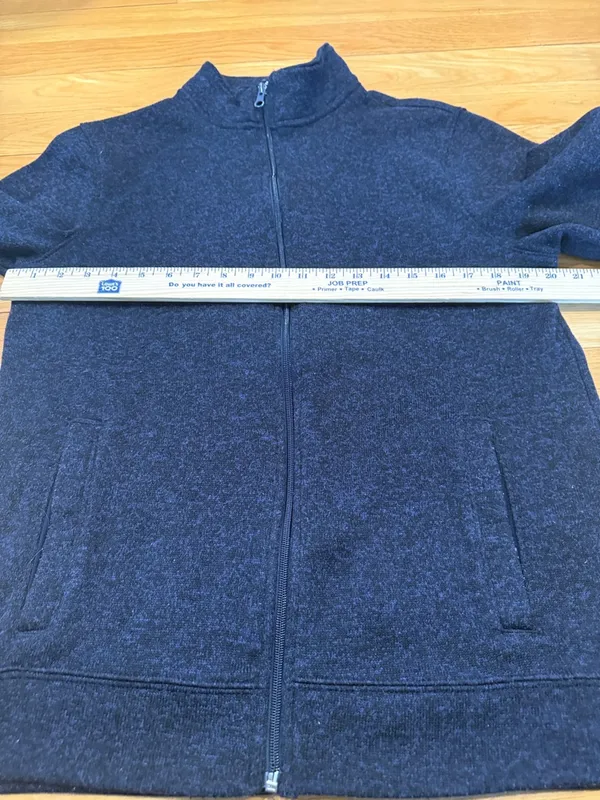 Old Navy full zip up fleece size large . - Image 2