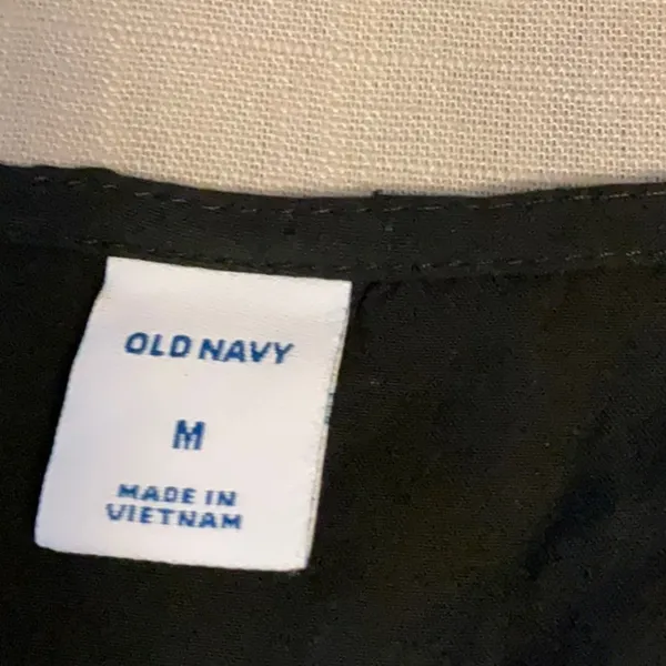 Old Navy Black Fitted Short Sleeve Blouse - Image 7