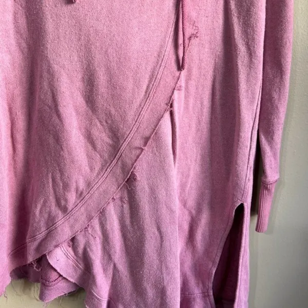 Free People small‎ light purple pullover - Image 3