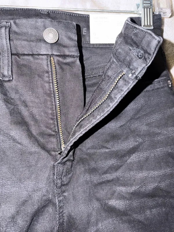 American Eagle Super Hi-Rise X4 Jegging Size 0 Black Ripped Jeans - Image 7