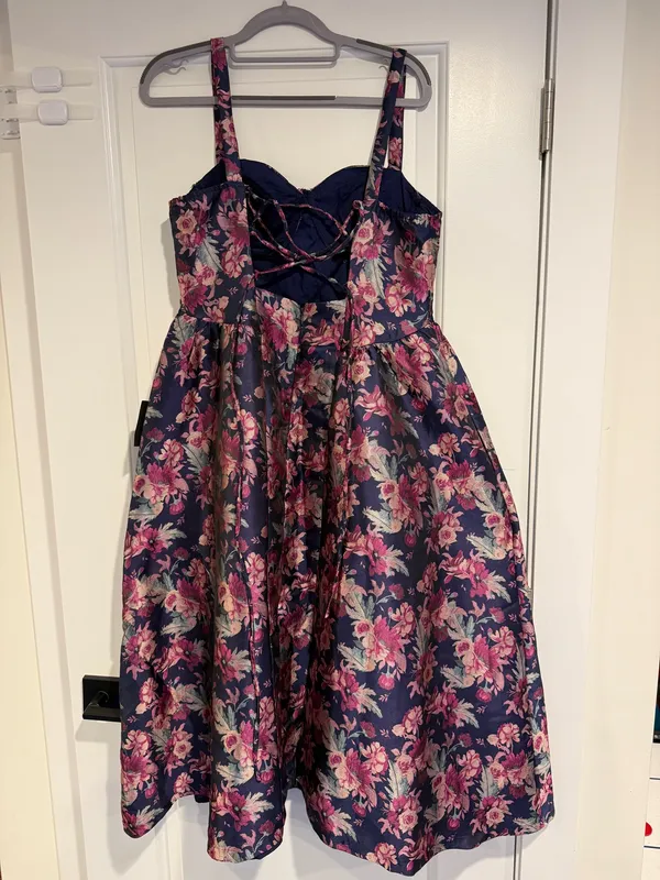 Lulus Attractive Essence Navy Floral Jacquard Midi Dress Pockets Size L NWT - Image 5
