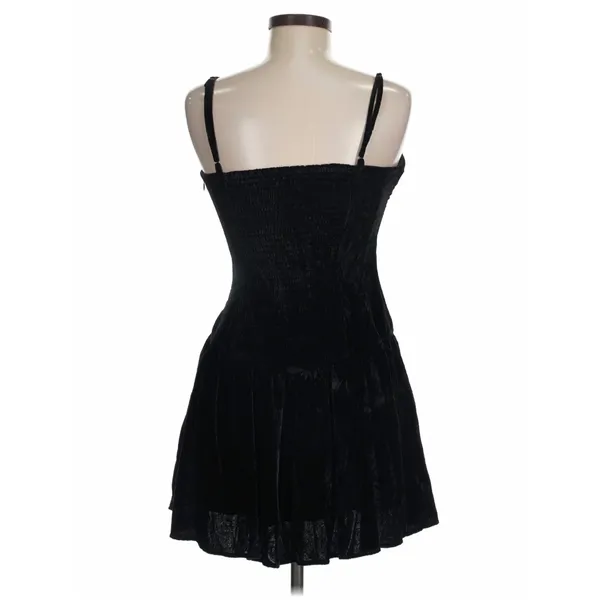 Maeve Drop-Waist Velvet Mini Dress Women Size M Black Goth Whimsigoth LBD - Image 2