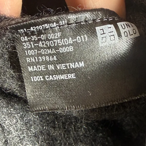 Uniqlo 100% Cashmere Crew Neck Sweater Dark Gray Heather M 351-429075 - Image 5