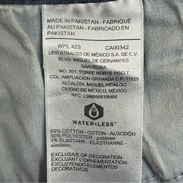Levi's Jeans Womens 27 Curvy Bootcut Mid Rise Dark Washed Stretch Denim Blue‎ - Image 4