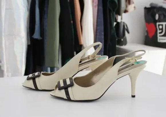 Bandolino DBPeaceTJ Buckle Peep Toe Slingback Heels - Image 4