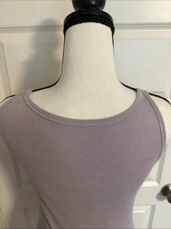 Loft| Women's Ribbed Scoop Neck Tank Top - Lavender with Light Silver Stripes - Image 6
