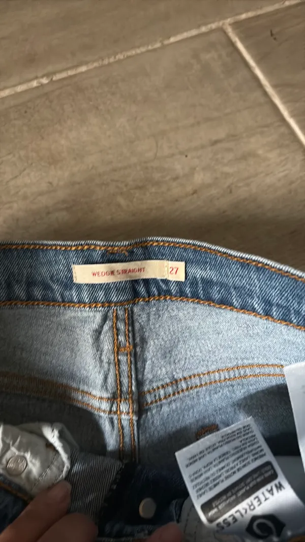 Levi’s Jeans Straight Wedgie - Image 2
