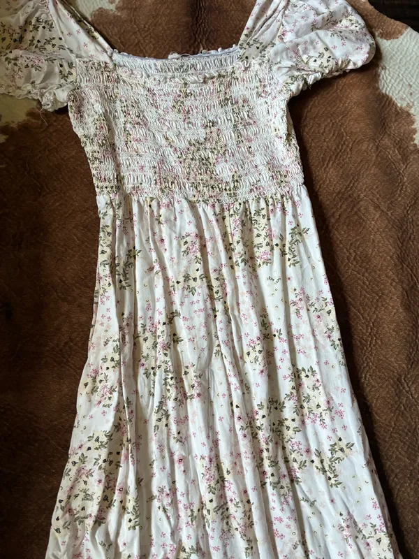 Women's Bebop maxi floral dress size medium 100% rayon - Image 3