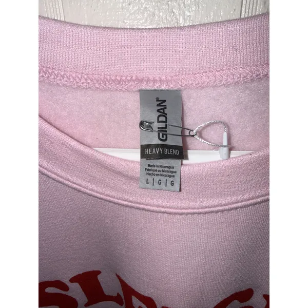NWT Gildan Heavy Blend Sleigh All Day Pink Christmas Graphic Sweatshirt Large - Image 3