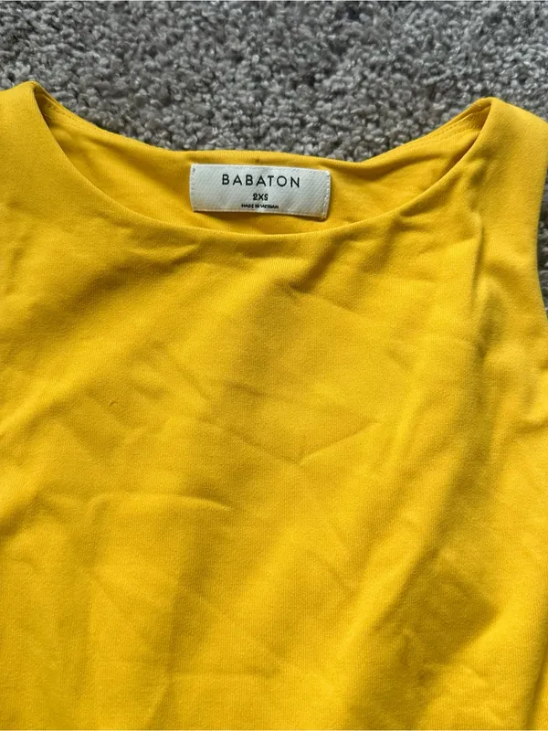 Aritzia Babaton Sleeveless Yellow Bodysuit - Image 3